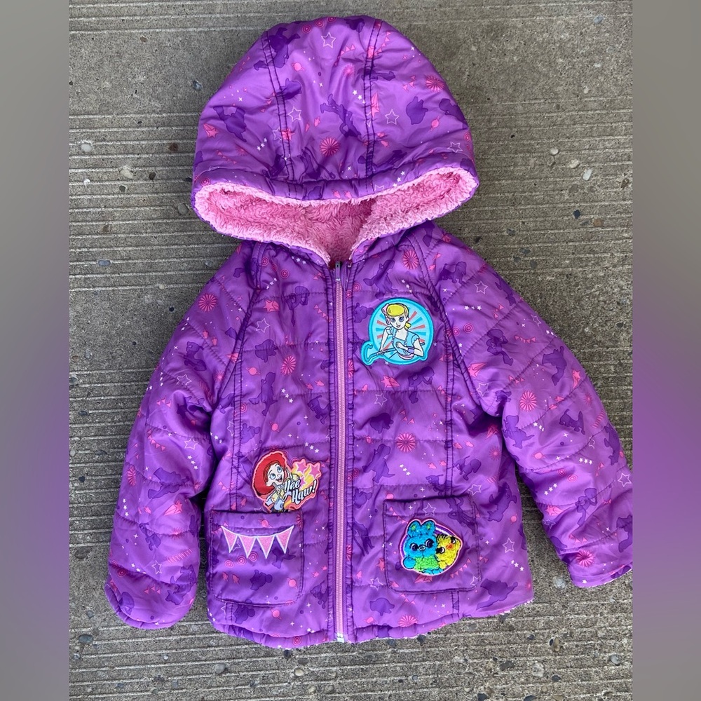 Adorable Toy Story 2019 Toddler 2T Purple & Pink Reversible Winter Jacket READ
